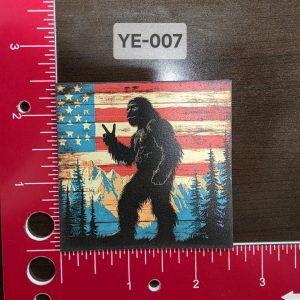 UV Printed Bigfoot/Yeti American Flag Patch YE-007